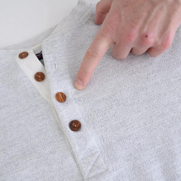 Vintage 90S  Gant Gray Button Up Collar Pull Over Sweater Size Large - Picture 12 of 13